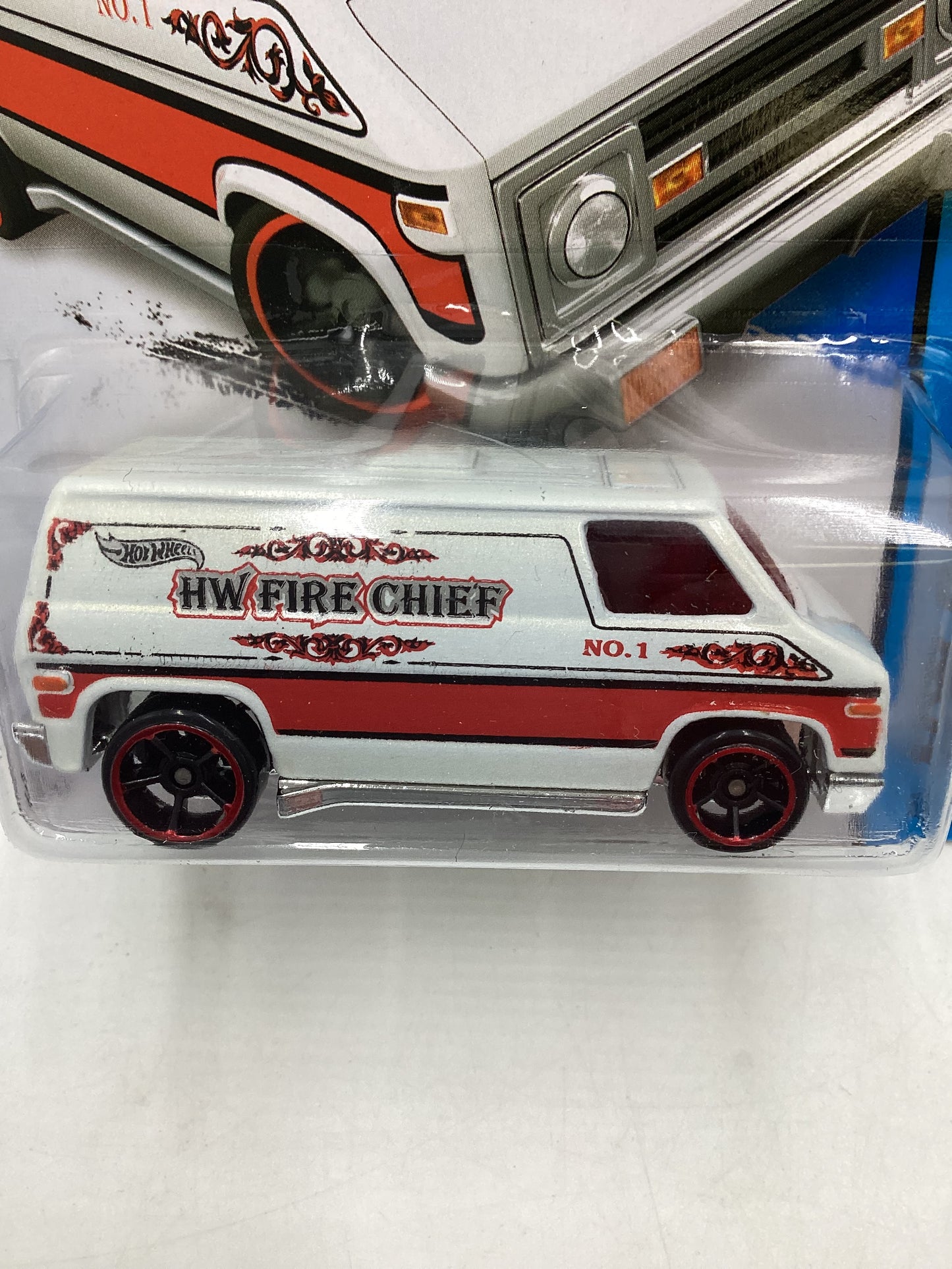 2015 Hot wheels HW City #55 Super Van White 14G