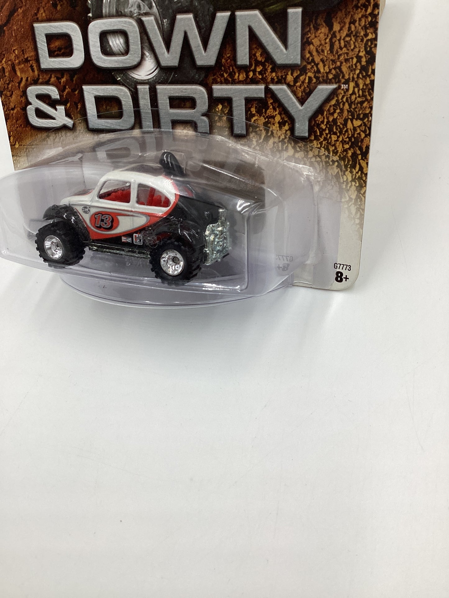 Hot Wheels Down & Dirty 2/4 White Volkswagen Baja Bug