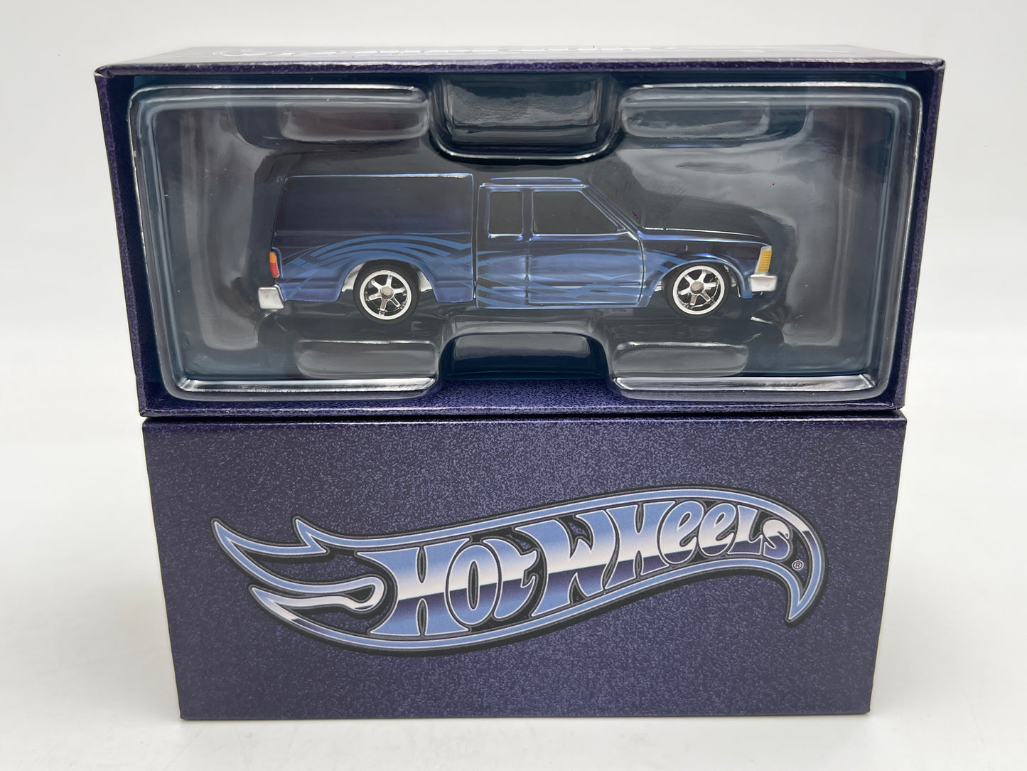 2026 Hot Wheels RLC 1986 Nissan 720 King Cab Blue