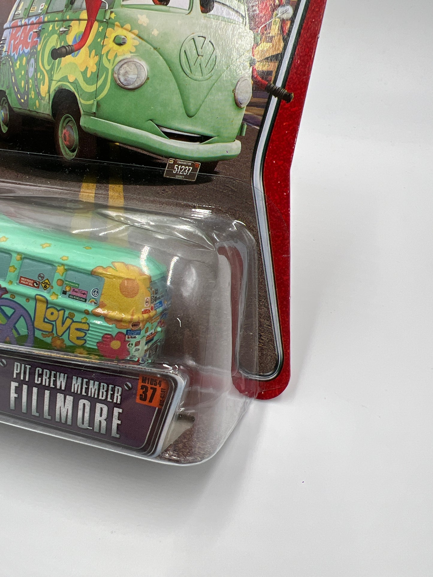 Disney Pixar The World Of Cars #37 Pit Crew Member Fillmore 139B