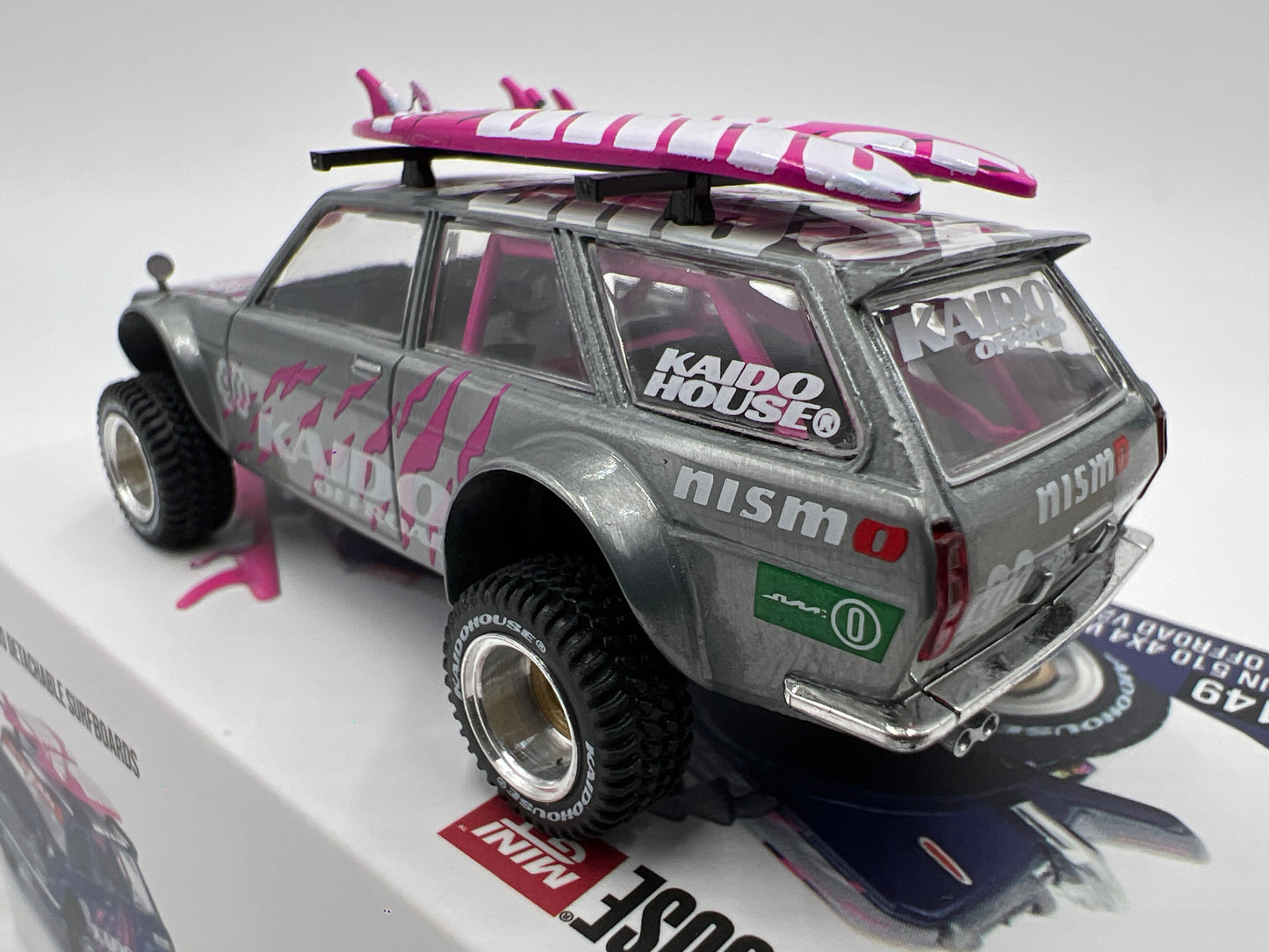 Mini GT x Kaido House #149 CHASE Datsun 510 4x4 Wagon Kaido Off-road V2 W/Surfboards