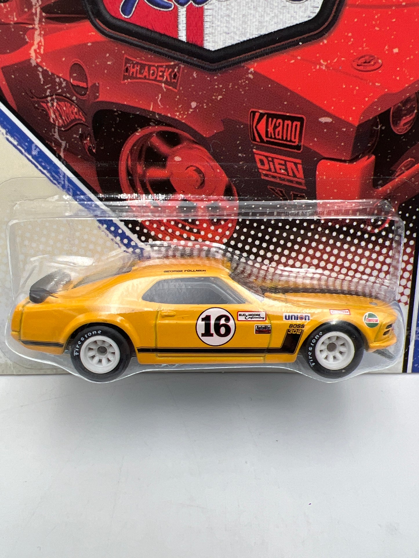 Hot Wheels Premium Vintage Racing #9 George Follmers 70 Mustang Boss 302 Yellow W/Protector