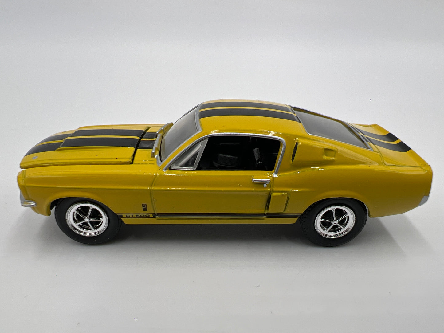 Greenlight Premium 1/64 1967 Shelby GT 500 Yellow Loose