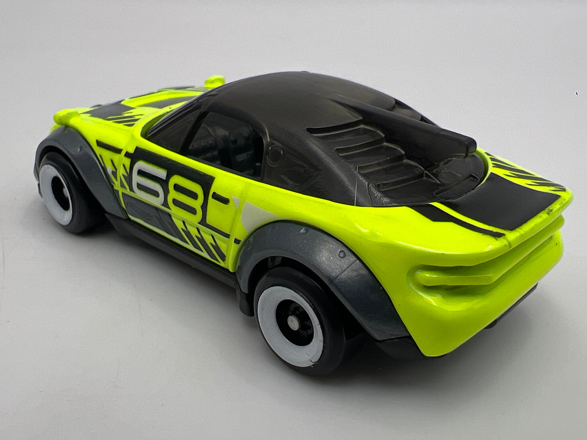 2027 Hot Wheels Mystery Models Series 1 #1 CHASE Mazda MX-5 Miata Neon