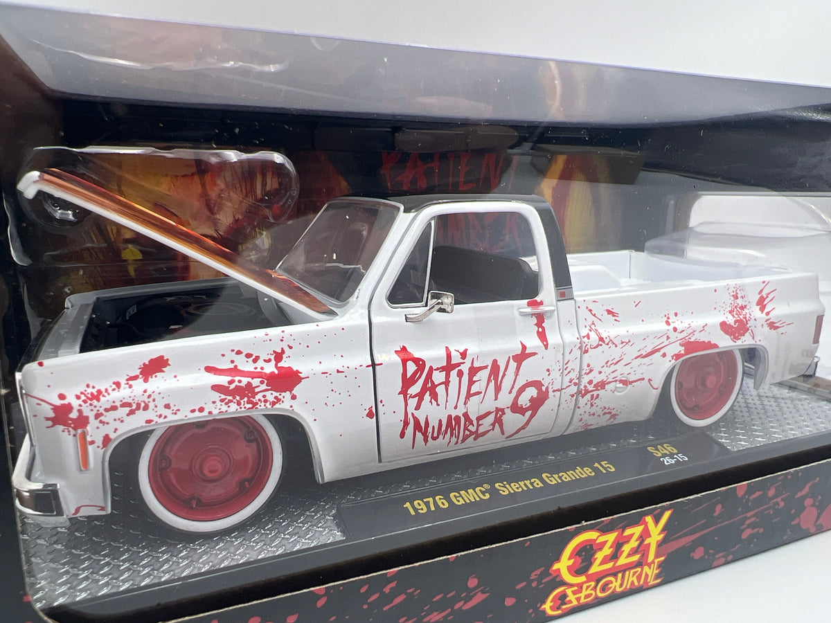 M2 Machines 1/24 Scale S46 Rock Legends Ozzy Osbourne 1976 GMC Sierra Grande 15
