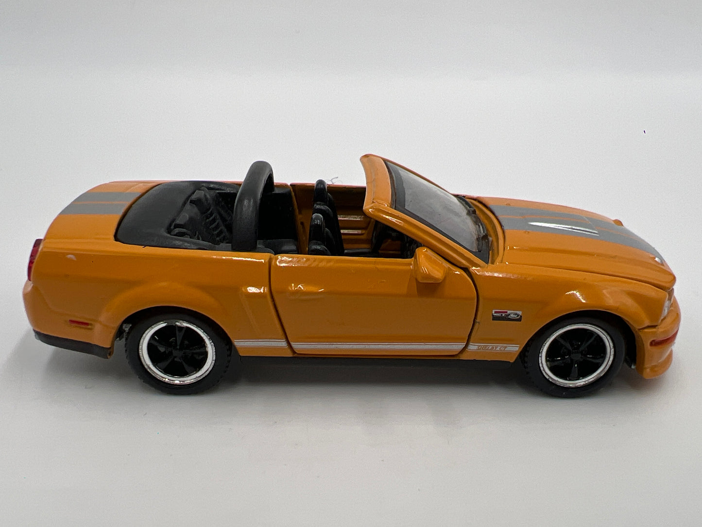 2010 Shelby Collectibles 1/64 10 Car Set Exclusive 1/5000 Loose 2008 Shelby GT 500 Convertible Orange