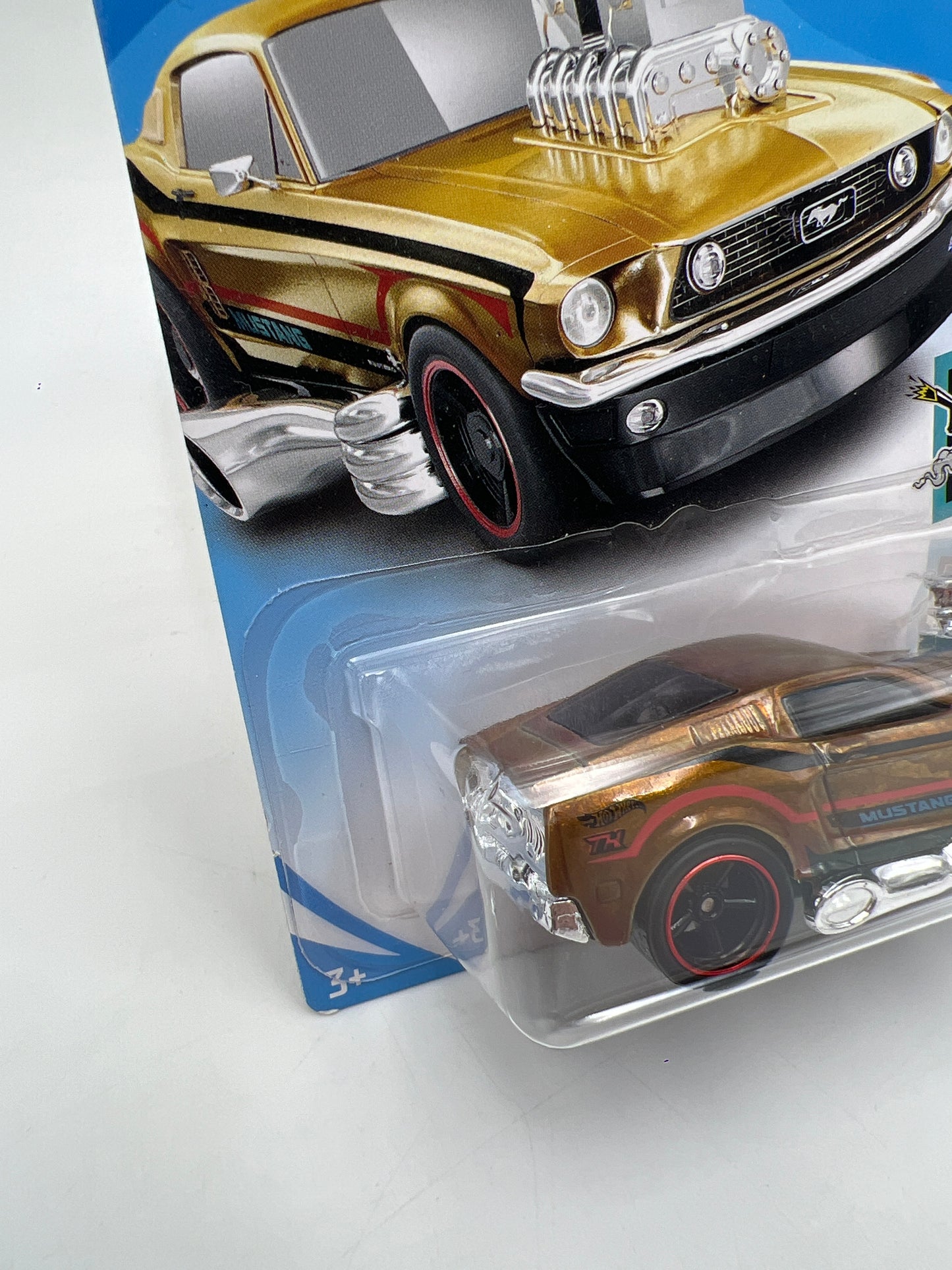 2018 Hot Wheels Super Treasure Hunt Tooned 68 Mustang Gold W/Protector
