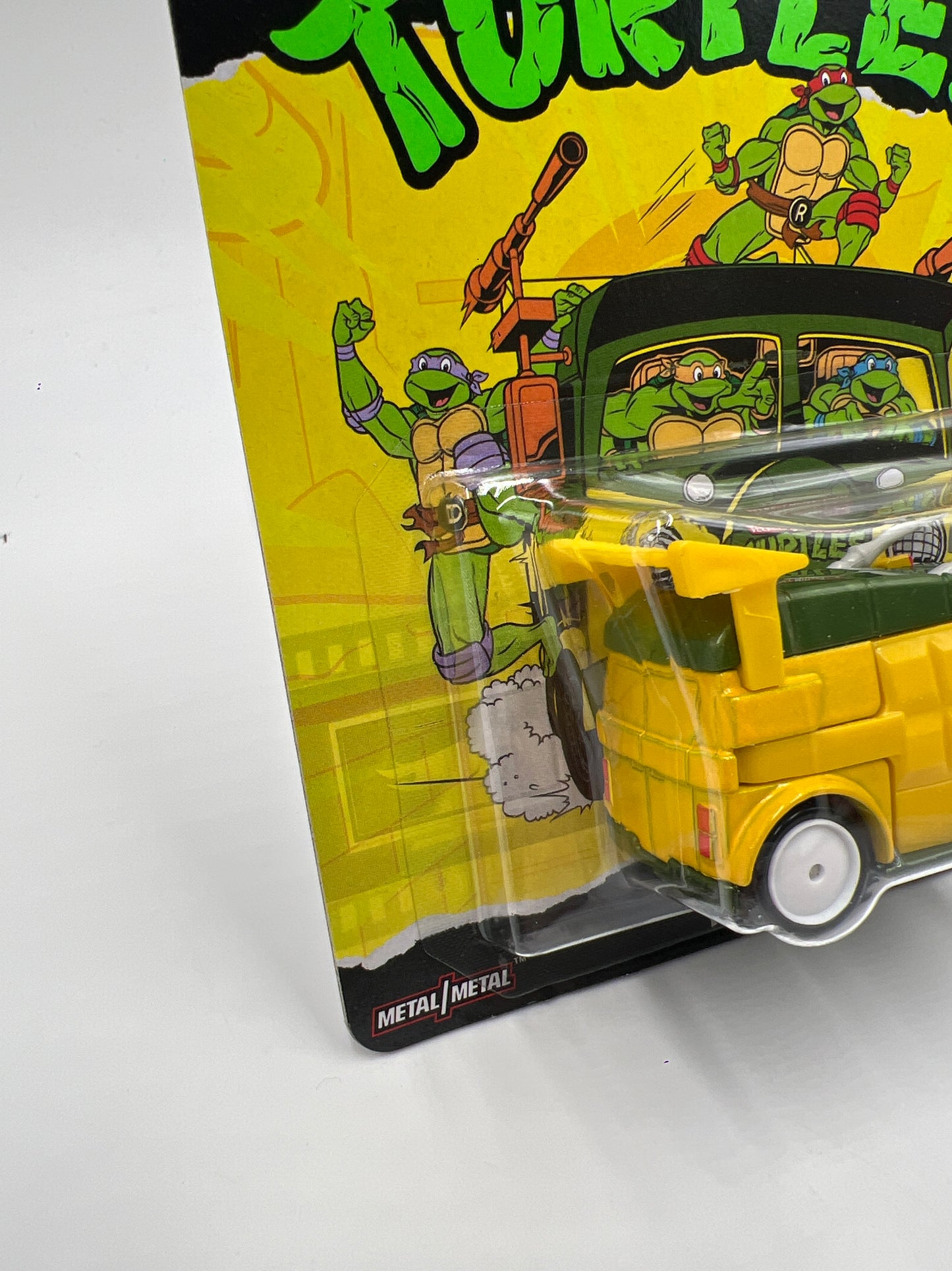 2025 Hot Wheels Premium Pop Culture Teenage Mutant Ninja Turtles Party Wagon Yellow 271i