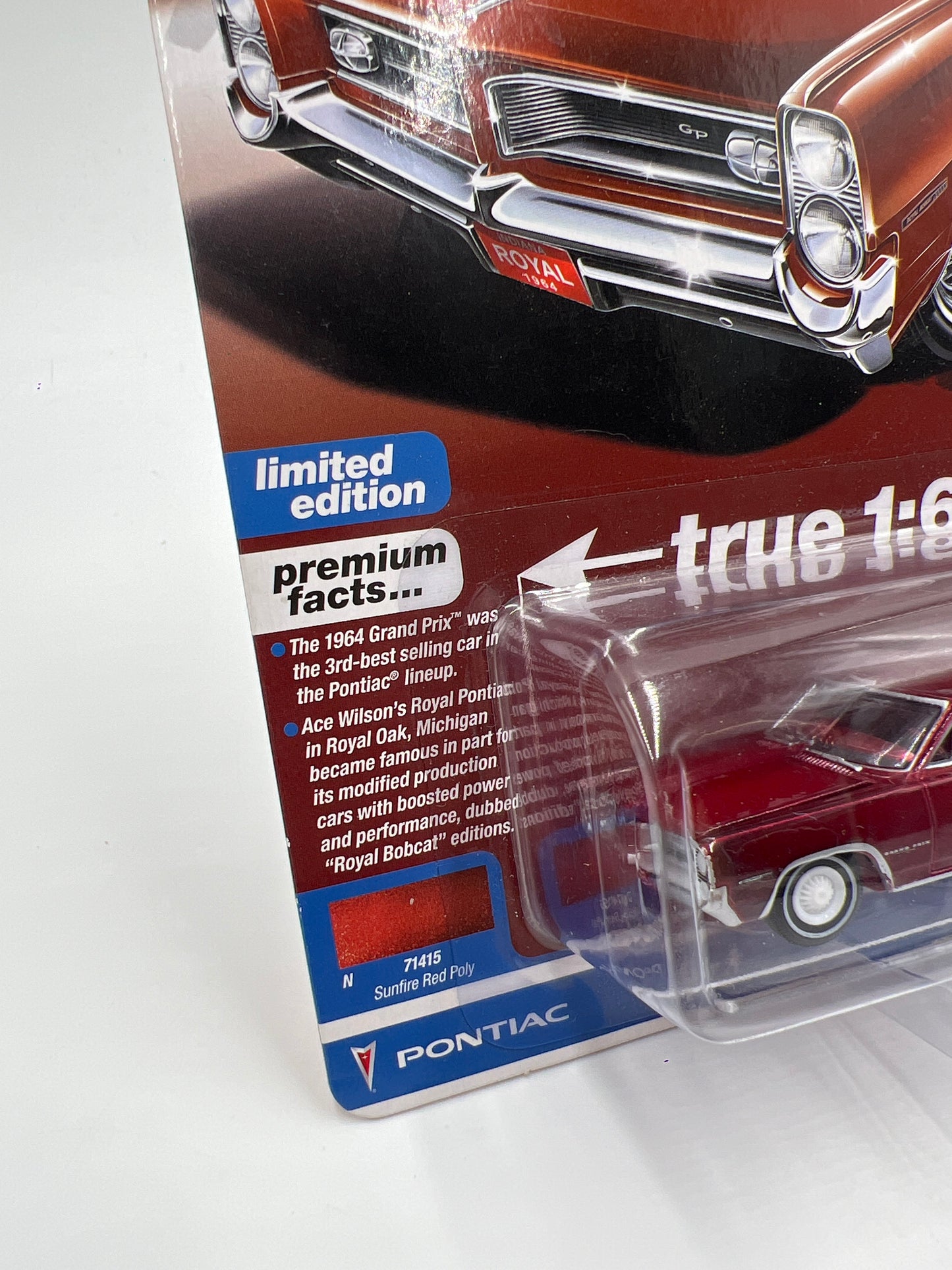 Auto World Ultra Red Chase Vintage Muscle Release 3 Version A 1964 Pontiac Grand Prix Royal Bobcat Red