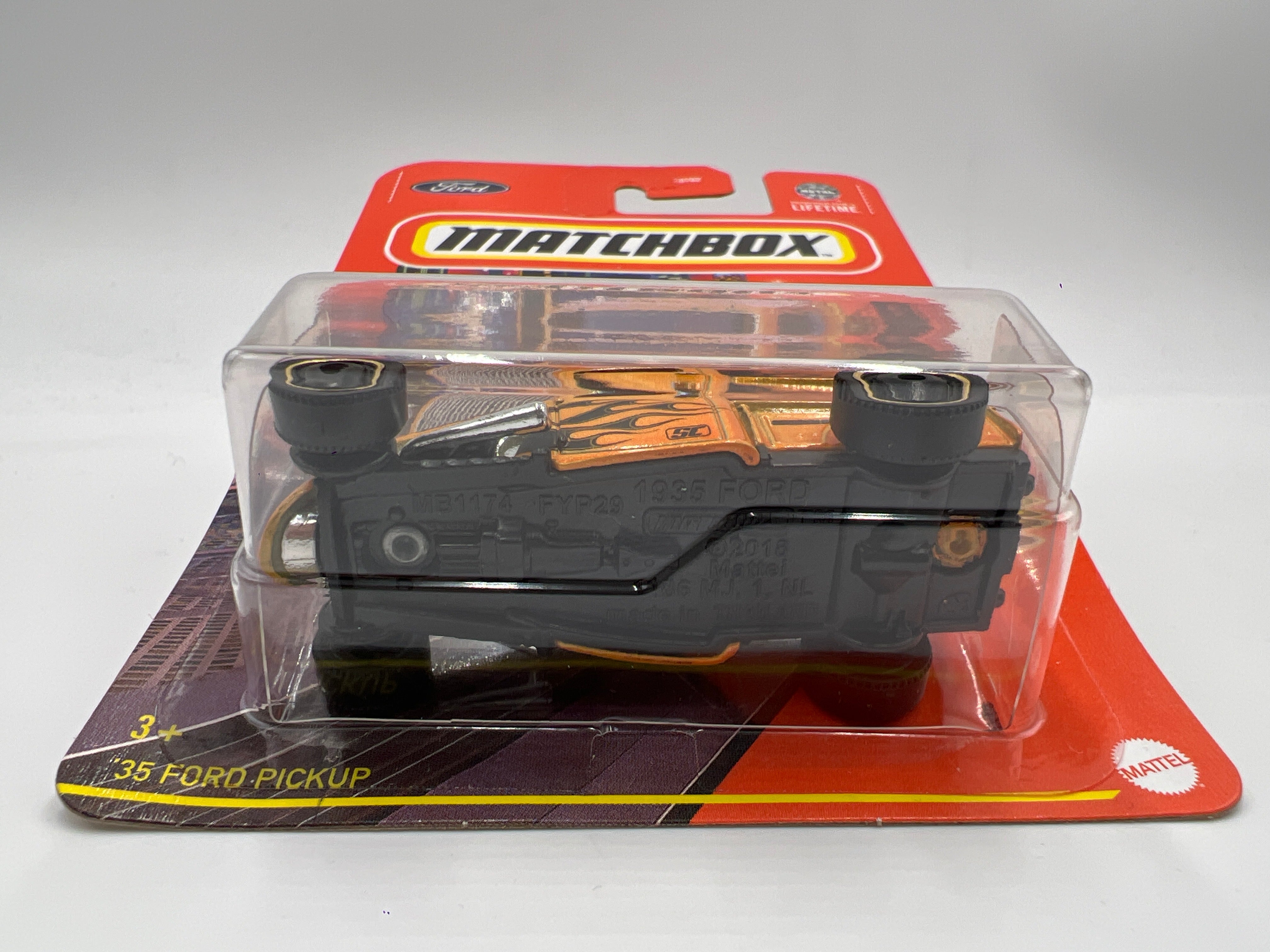 2025 Matchbox Super Chase 35 Ford Pickup Orange W/Protector