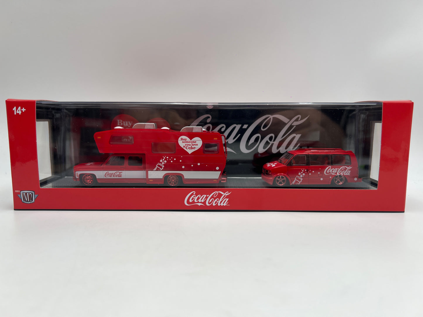 M2 Machines Haulers S05 CHASE Coca Cola 1975 Chevrolet Cheyenne Super 30 & 1995 GMC Safari Van