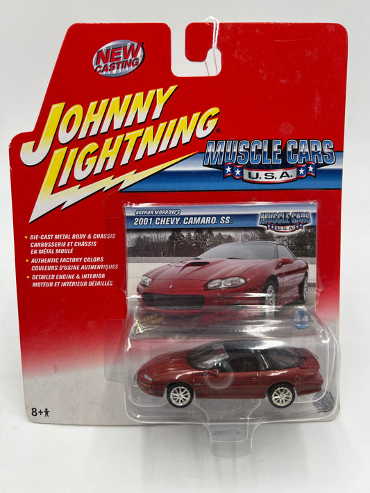 Johnny Lightning Muscle Cars USA #44 2001 Chevy Camaro SS Red 220A