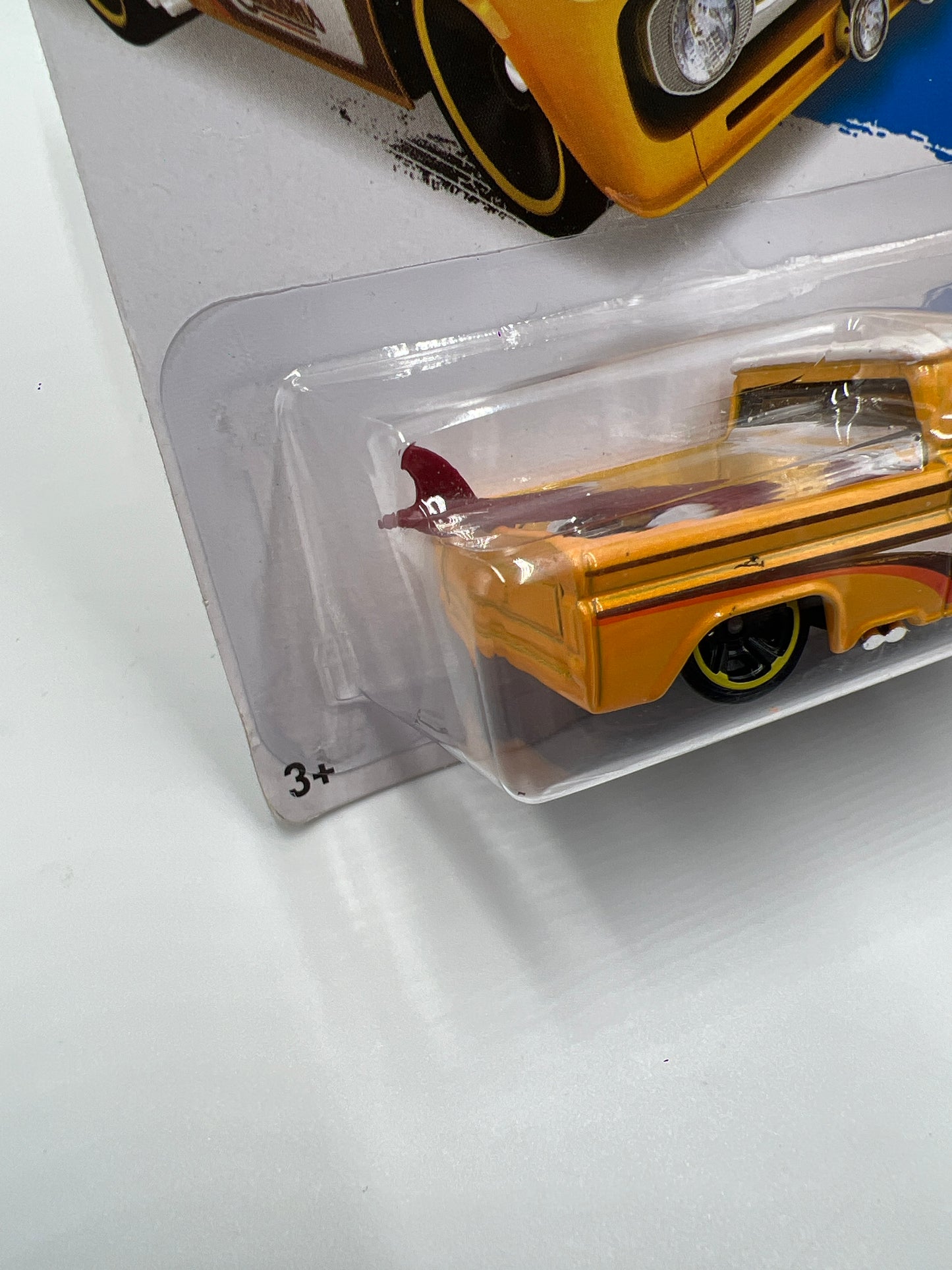 2015 Hot Wheels City #72 Custom 62 Chevy Yellow (Card Not Perfect) 16D