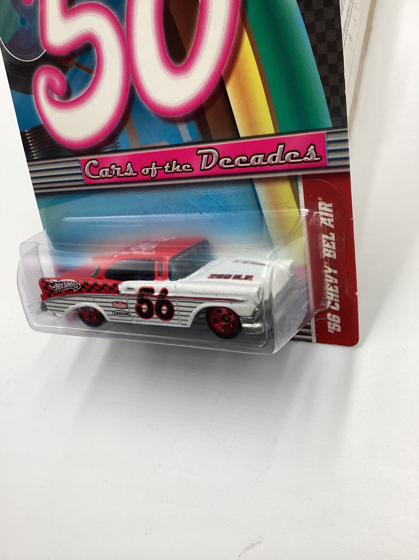 2011 Hot Wheels Cars of the Decades The 50s #9 56 Chevy Bel Air White/Red 157F