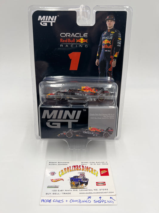 Mini GT Oracle Red Bull Racing #520 RB18 #1 Max Verstappen 2022 Winner Formula 1