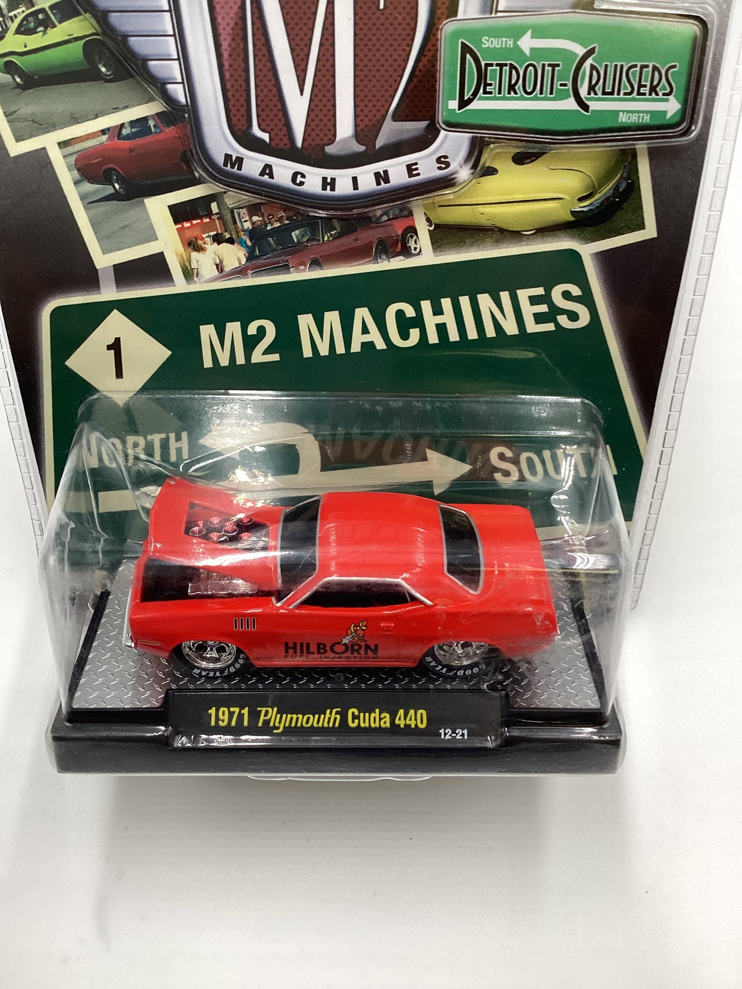 M2 Machines Detroit Cruisers 1971 Plymouth Cuda 440 Red 12-21 203D