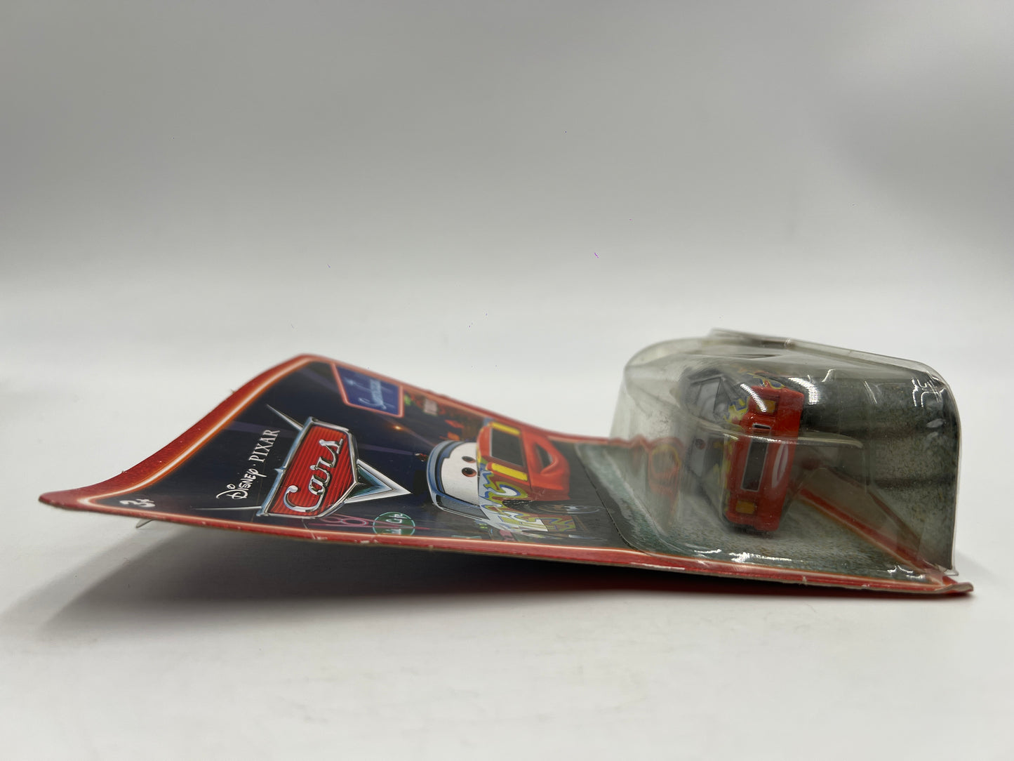 Disney Pixar Cars Supercharged Darrell Cartrip 142H