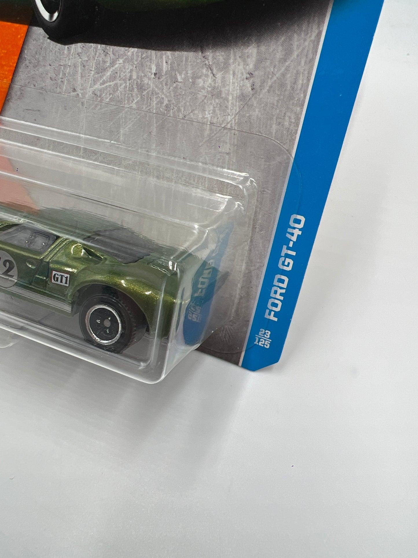Matchbox Adventure City #23 Ford GT40 Green 206C