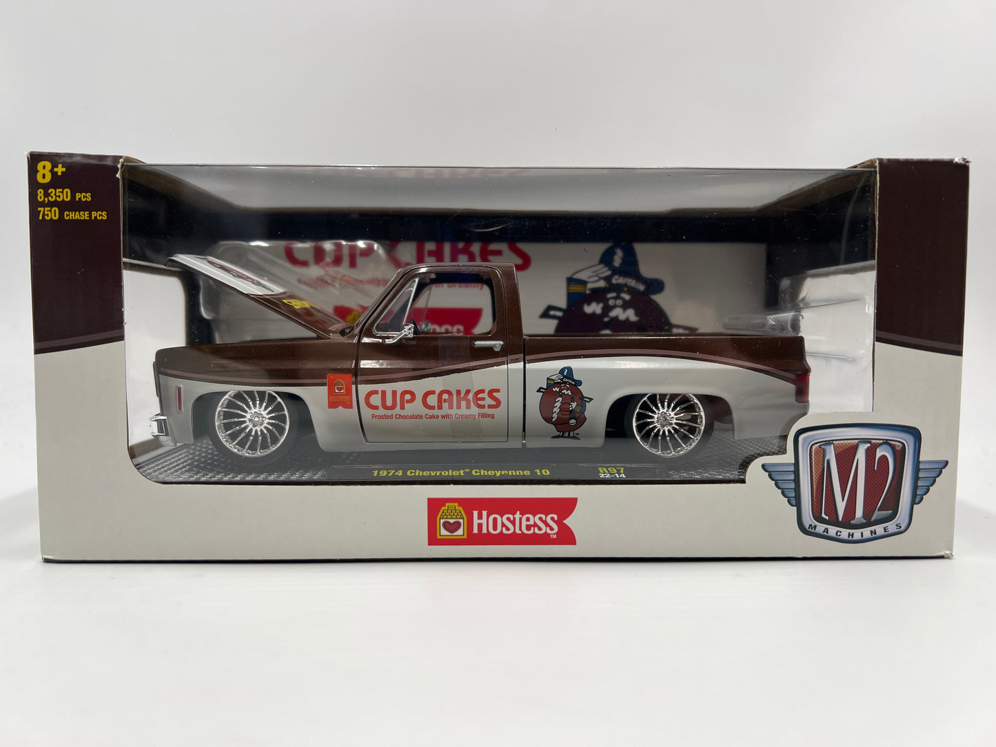 M2 Machines 1/24 Hostess 1974 Chevrolet Cheyenne 10 Cup Cakes Brown R97