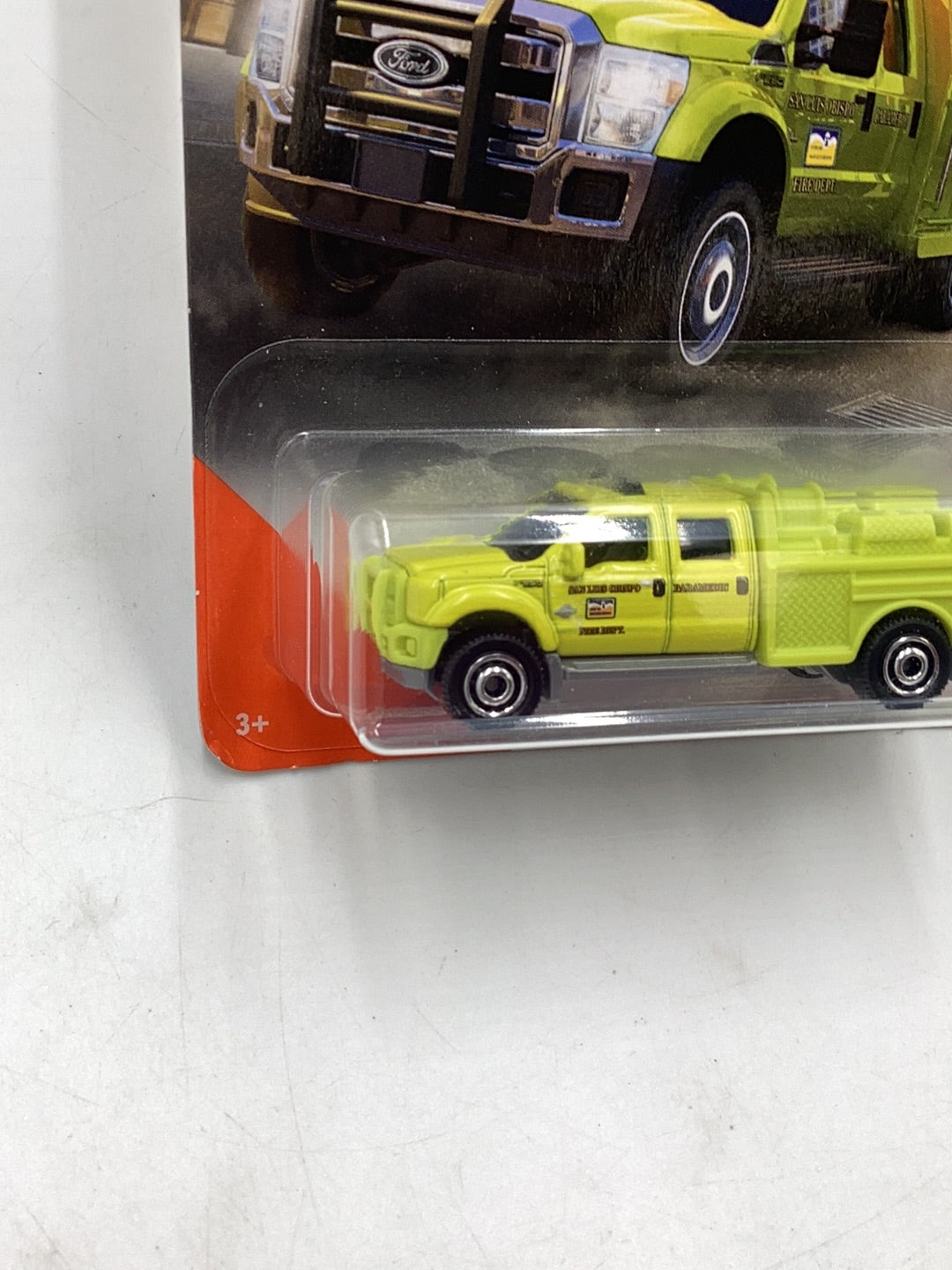 2020 matchbox #22 Ford F550 Superduty 19G