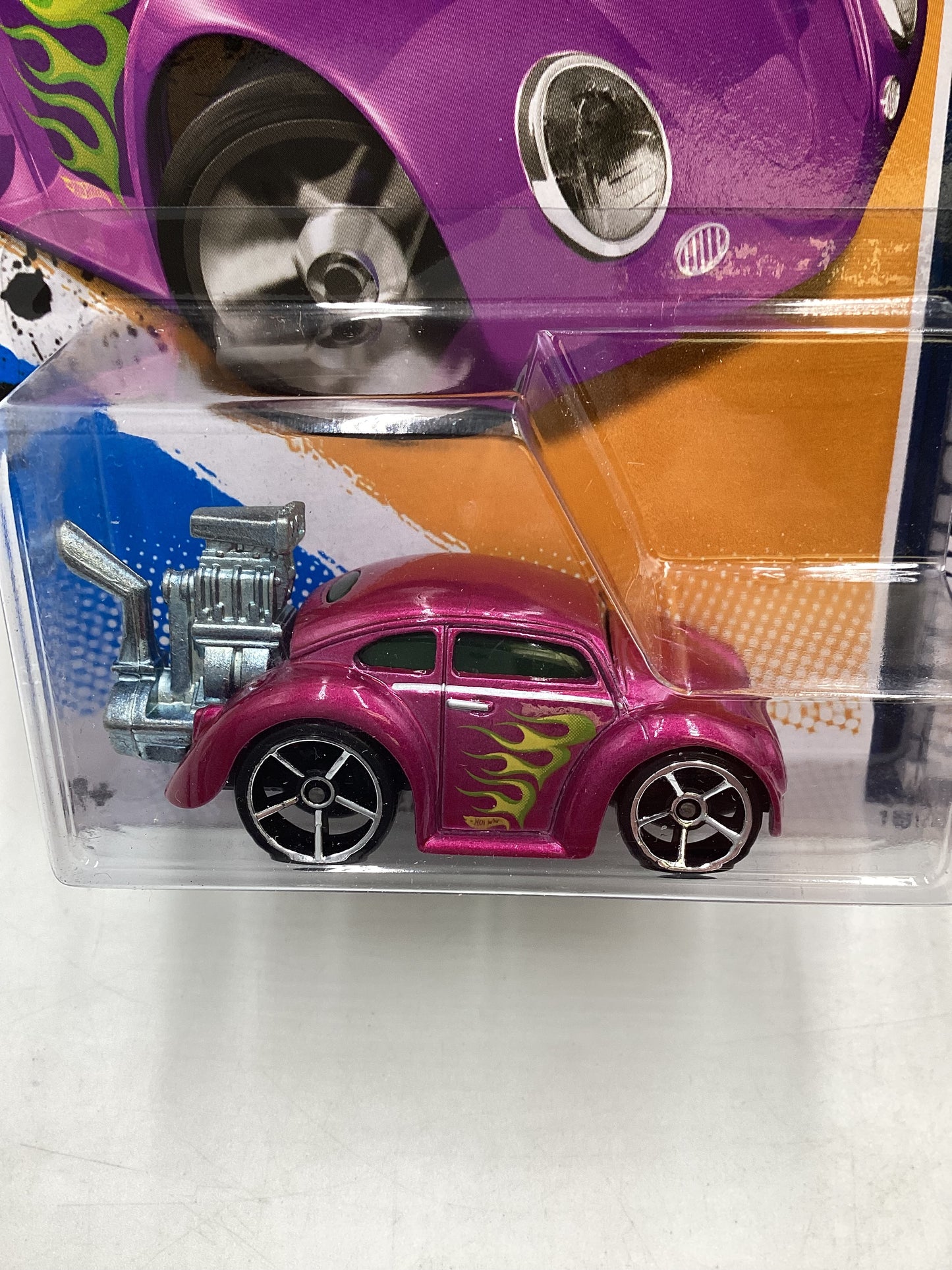 2012 HW Heat Fleet #151 Volkswagen Beetle Tooned Magenta 96A