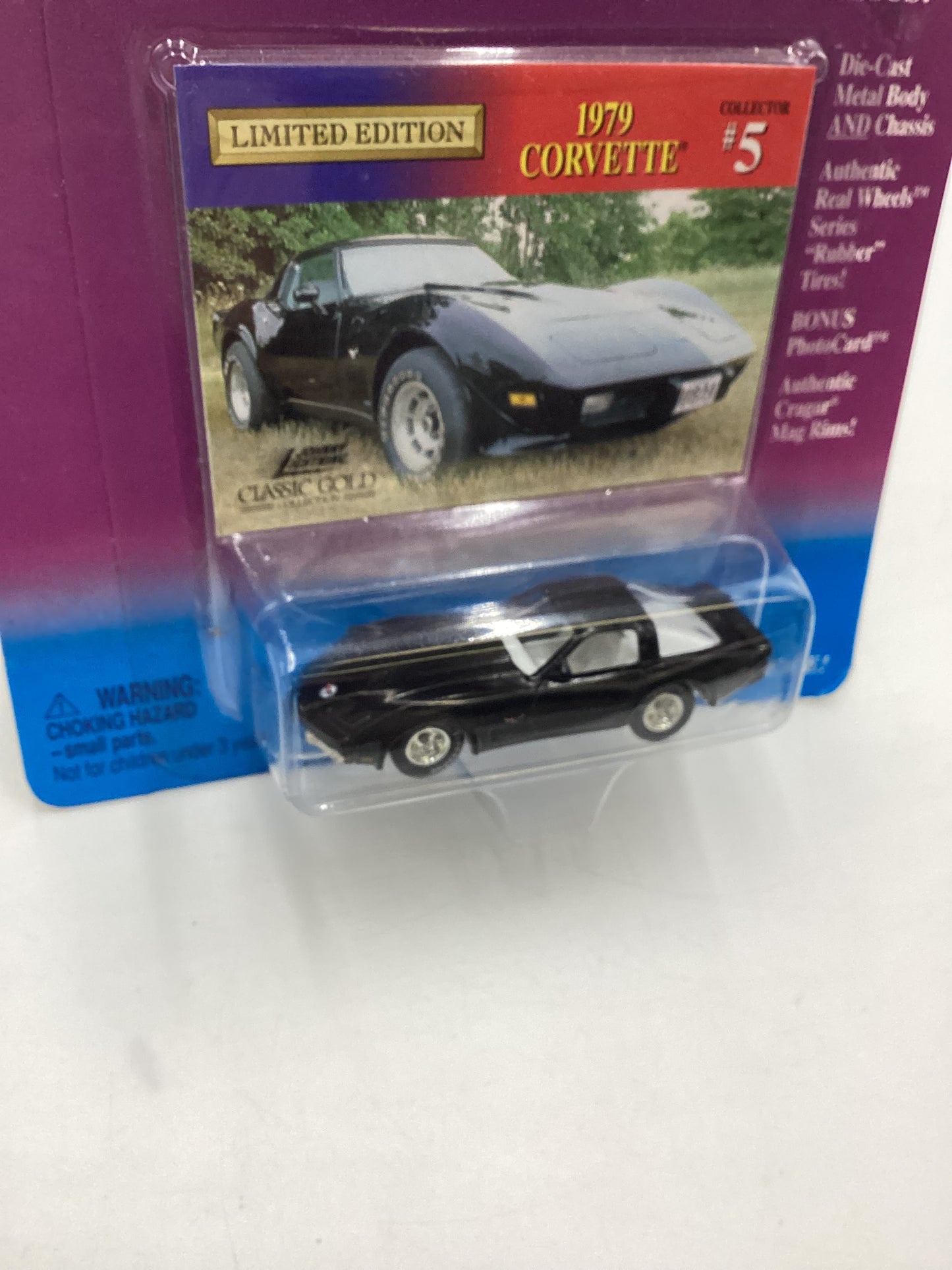 Johnny Lightning Classic Gold Collection #5 1979 Corvette Black