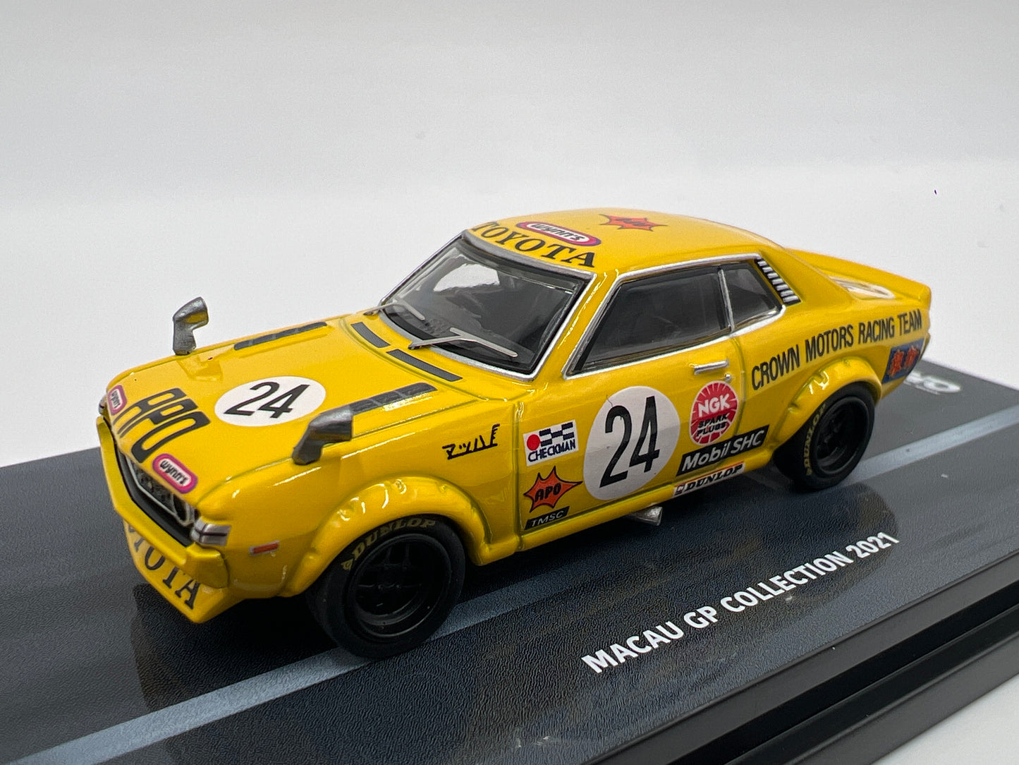 Inno64 1/64 Toyota Celica 1600GT Crown Motors Racing Team Macau GP Collection 2021 Yellow