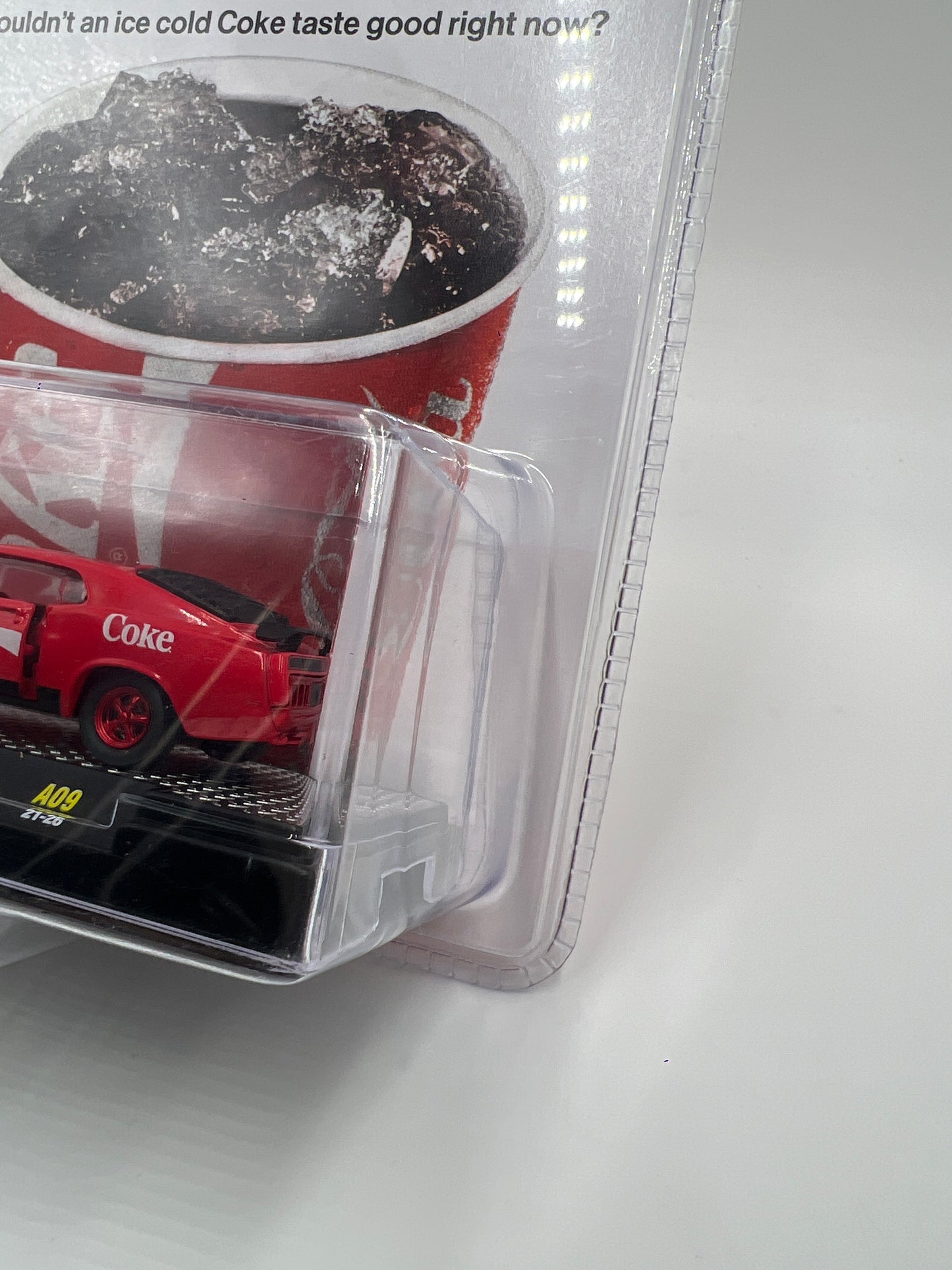 M2 Machines Coca Cola CHASE 1970 Ford Mustang Mach 1 351 Red A09