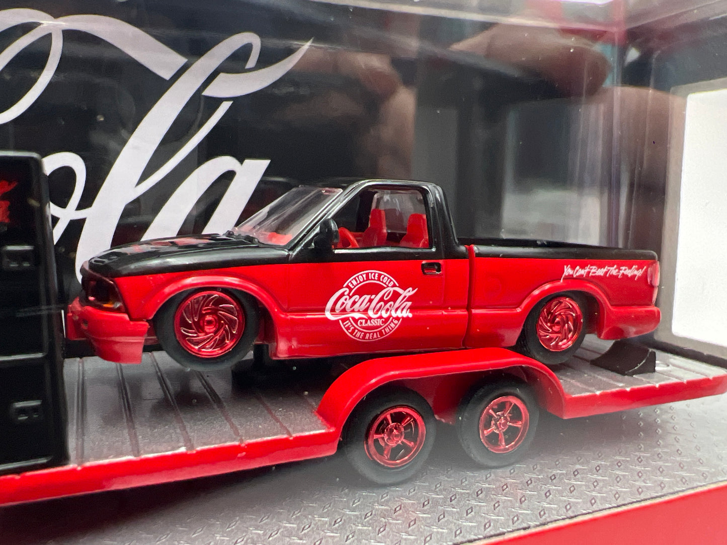 M2 Machines Haulers S03 Coca Cola CHASE 1998 GMC Sierra 1500 & 1995 GMC S15 Sonoma