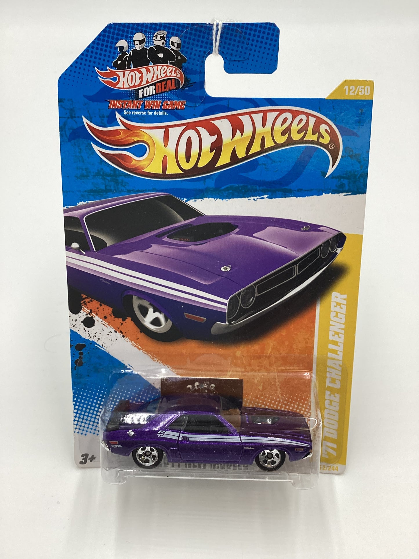 2011 Hot Wheels #12 71 Dodge Challenger Purple 56E