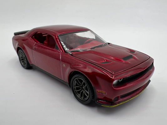 Auto World 1/64 Ultra Red Chase 2019 Dodge Challenger R/T Scat Pack Red Loose