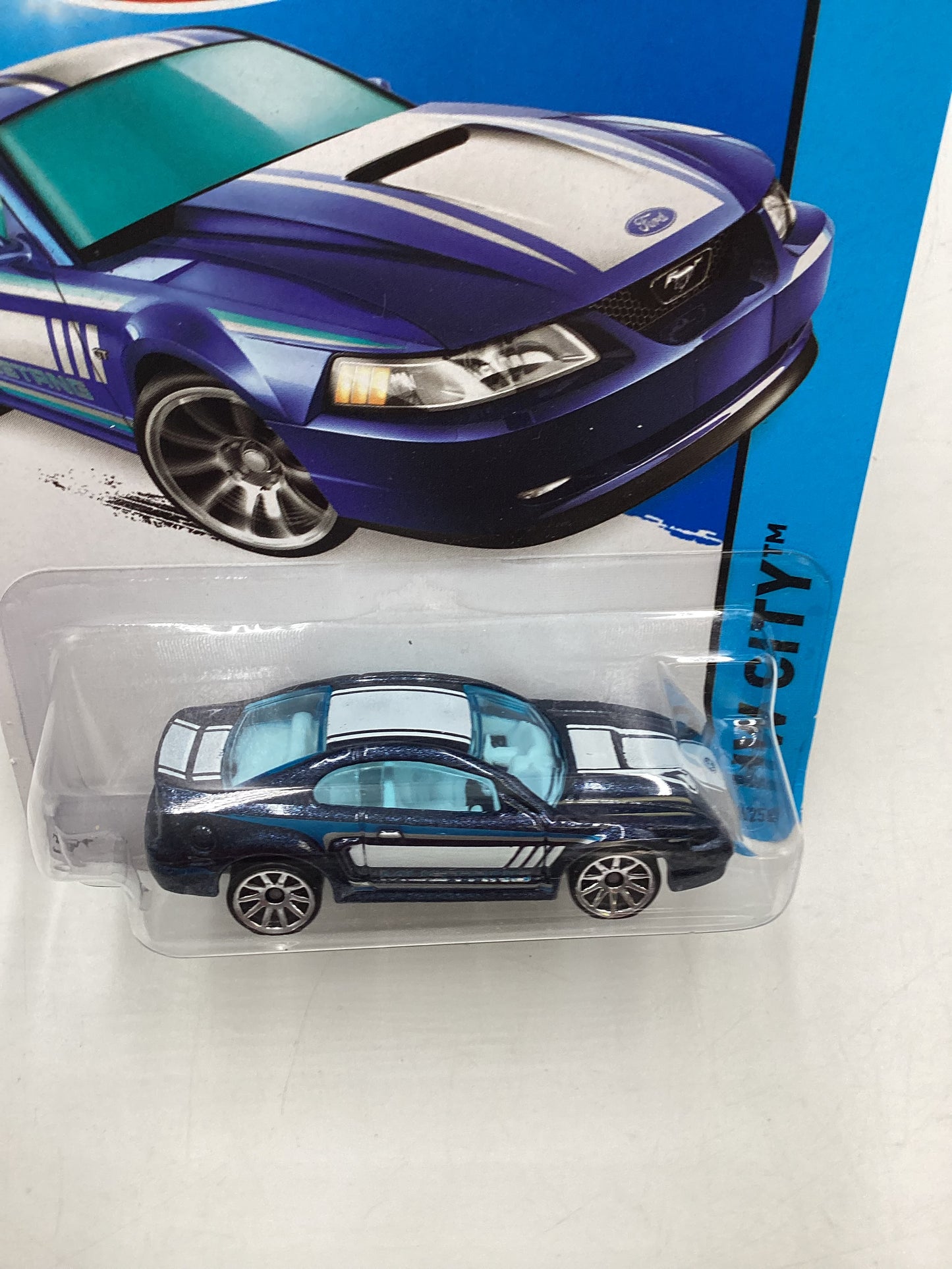 2014 Hot Wheels #96 1999 Ford Mustang 24D