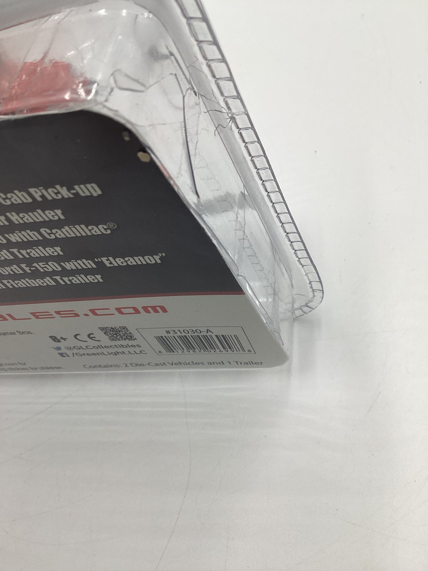 Greenlight Hollywood Hitch and Tow Gremlins 1972 Volkswagen T2 Type 2 Double Cab Pick Up 1967 Volkswagen Beetle Orange Blister Damage