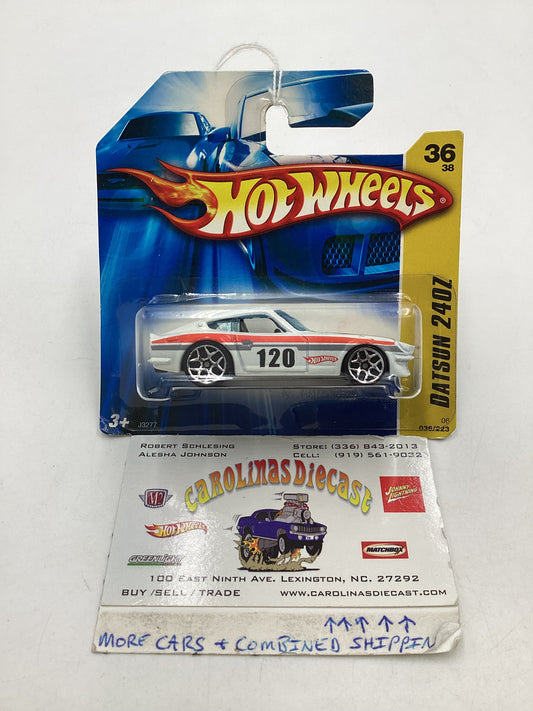 2006 Hot Wheels #036 Short Card White Datsun 240Z 88A