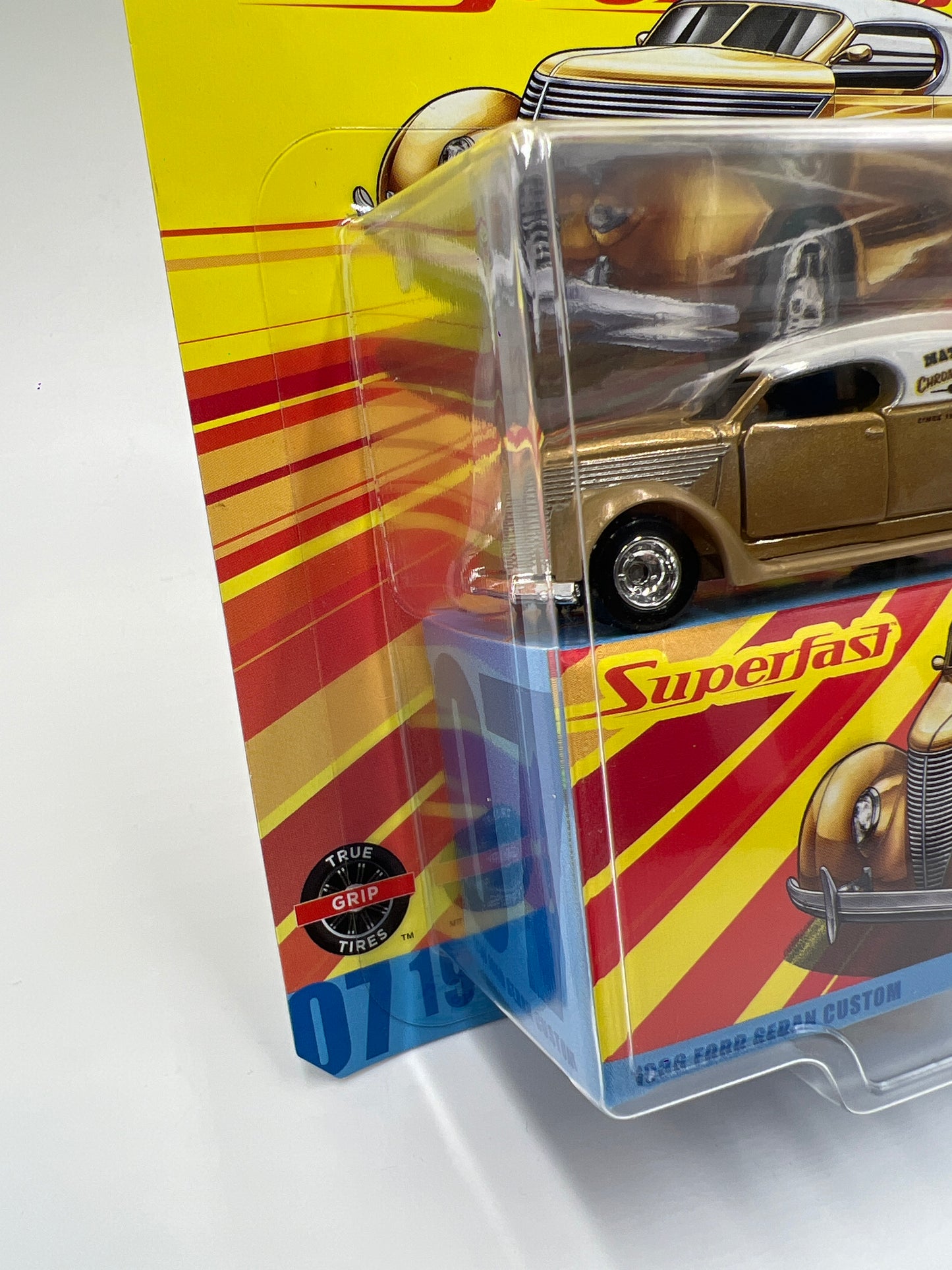 Matchbox Superfast #7 1936 Ford Sedan Custom Gold 174H