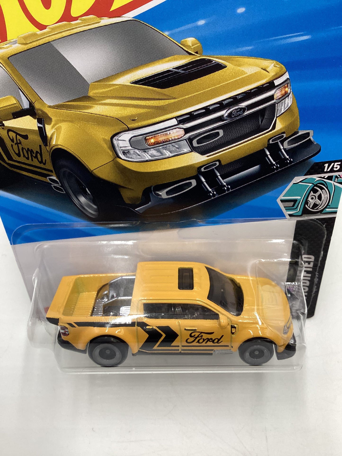 2025 Hot Wheels B case #49 22 Ford Maverick Custom 33E