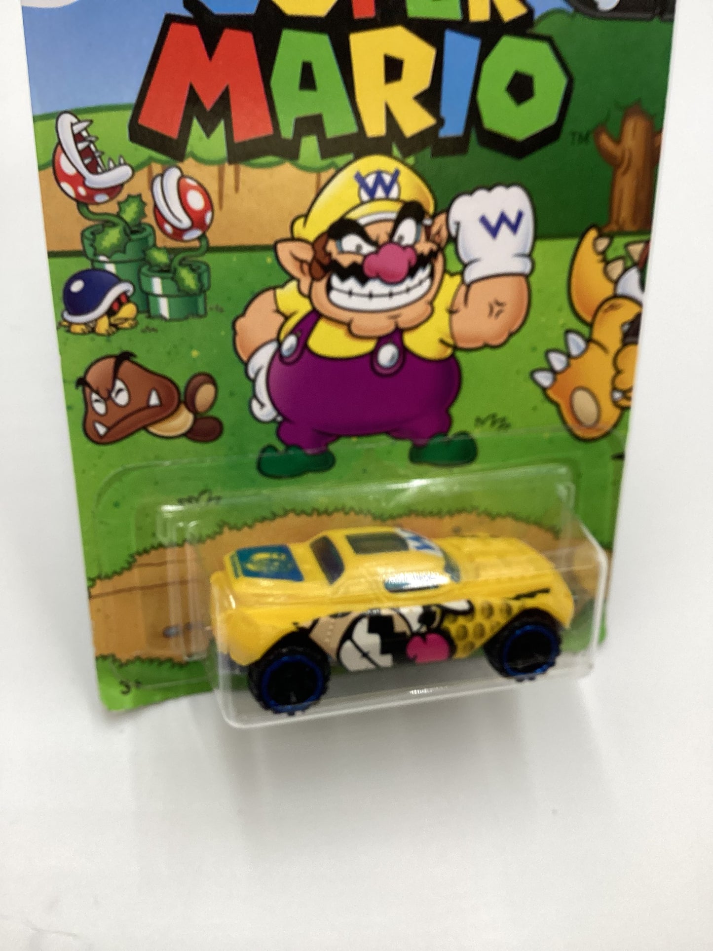 2016 Hot Wheels Super Mario #3 RD-08 Yellow Wario 157A