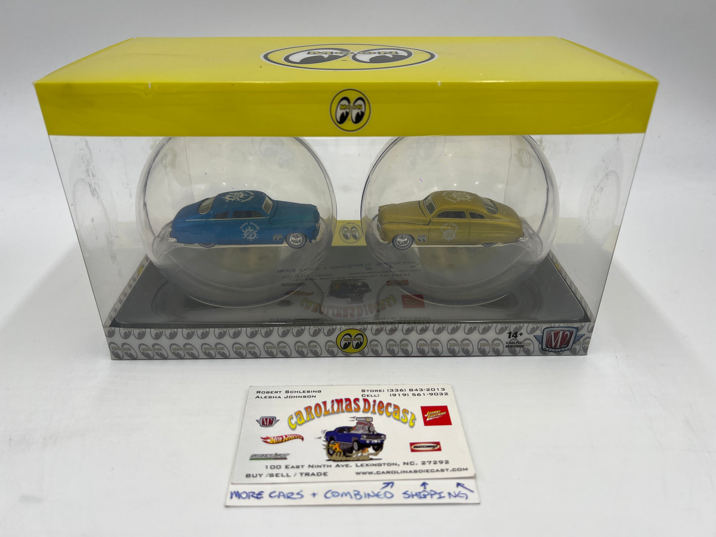M2 Machines Holiday Ornaments 2 Pack Mooneyes 1949 Mercury Custom