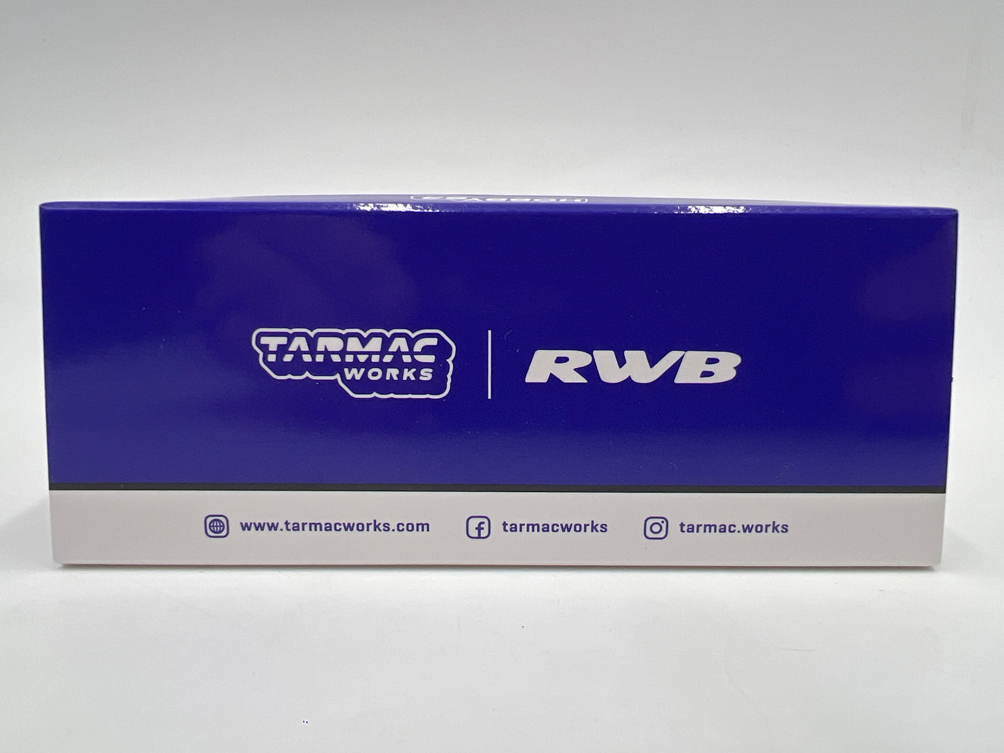 Tarmac Works x Hobby64 RWB 993 Army Girl Purple