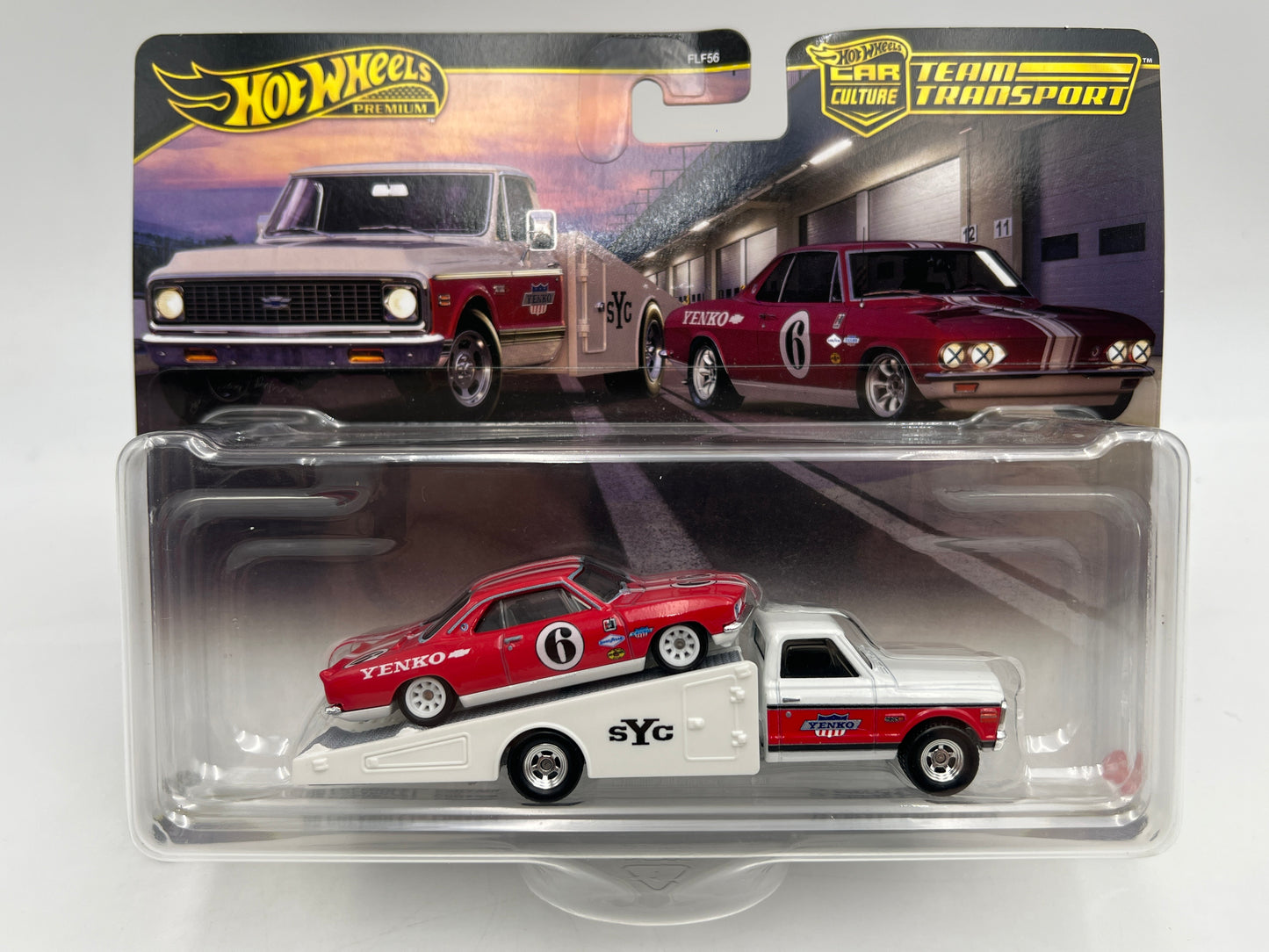 Hot Wheels Team Transport #91 66 Chevrolet Corvair Yenko Stinger & 72 Chevy Ramp Truck