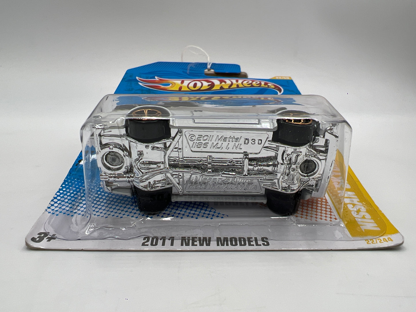 2011 Hot Wheels New Models #22 Nissan Skyline H/T 2000GT-R White 82A