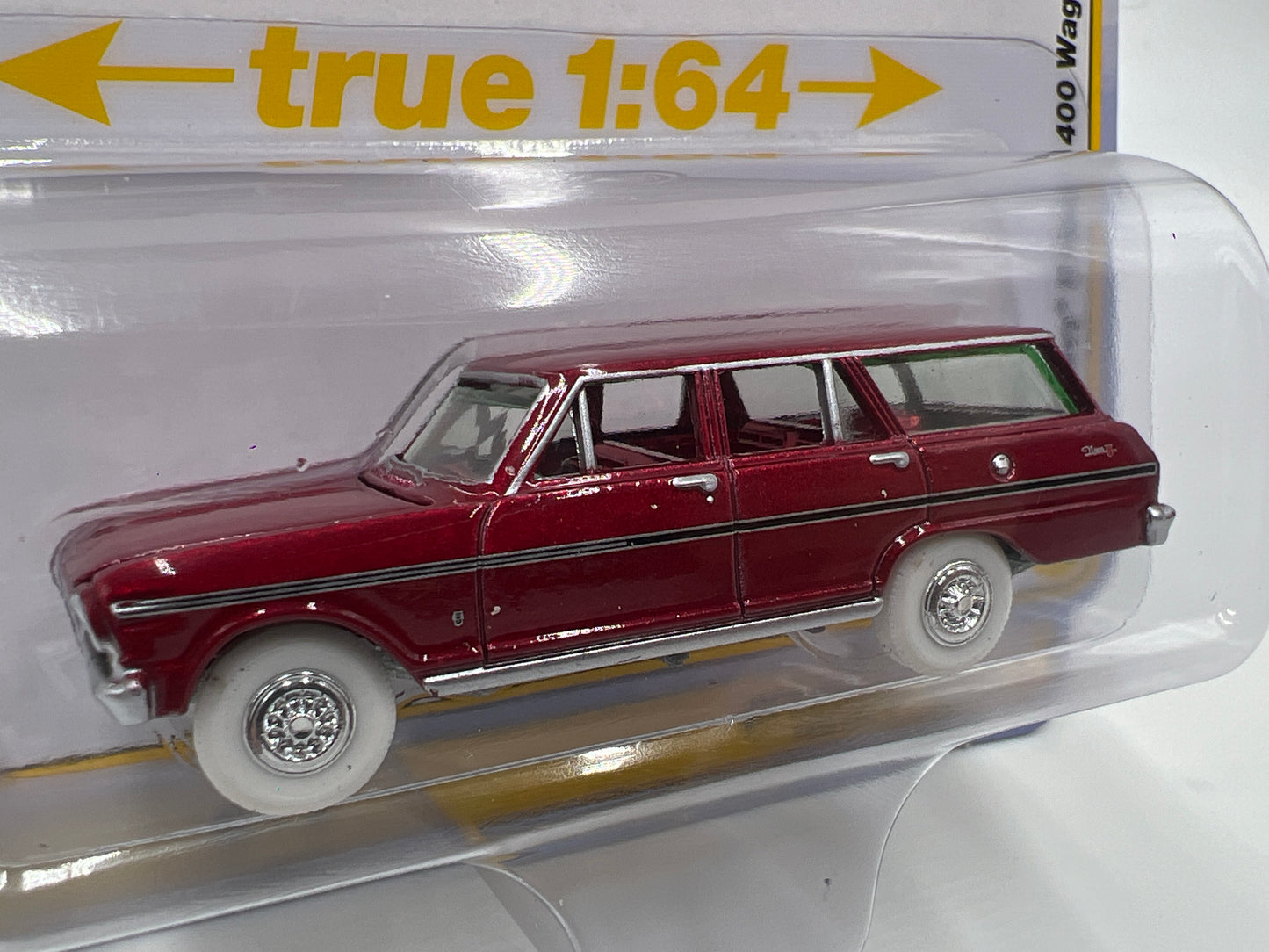 Auto World Ultra Red Chase Vintage Muscle Release 7 Version B 1963 Chevy II Nova 400 Wagon Red