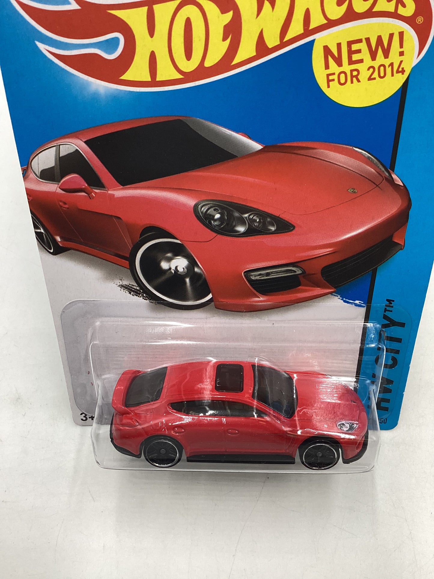 2014 HW City #40 Porsche Panamera Red 98F