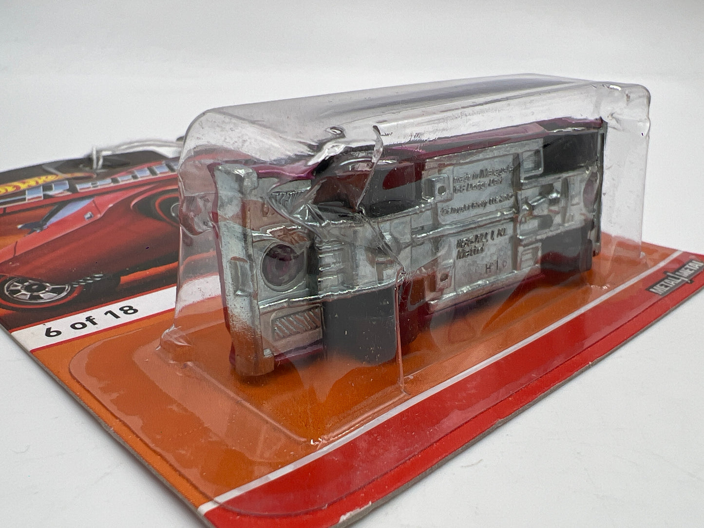 Hot Wheels Heritage Redline #6 68 Dodge Dart Pink dented Blister 160N
