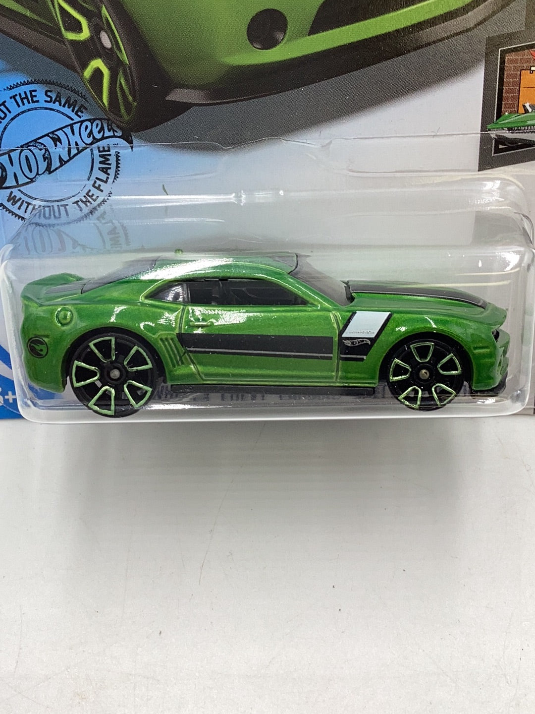 2020 HOT WHEELS TREASURE HUNT #143 2013 Hot Wheels Chevy Camaro Special Edition 67A *cracked blister*