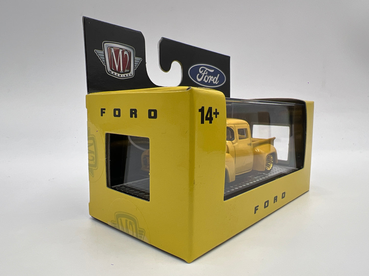 M2 Machines CHASE 1/750 1956 Ford F-100 Truck Custom Yellow R86