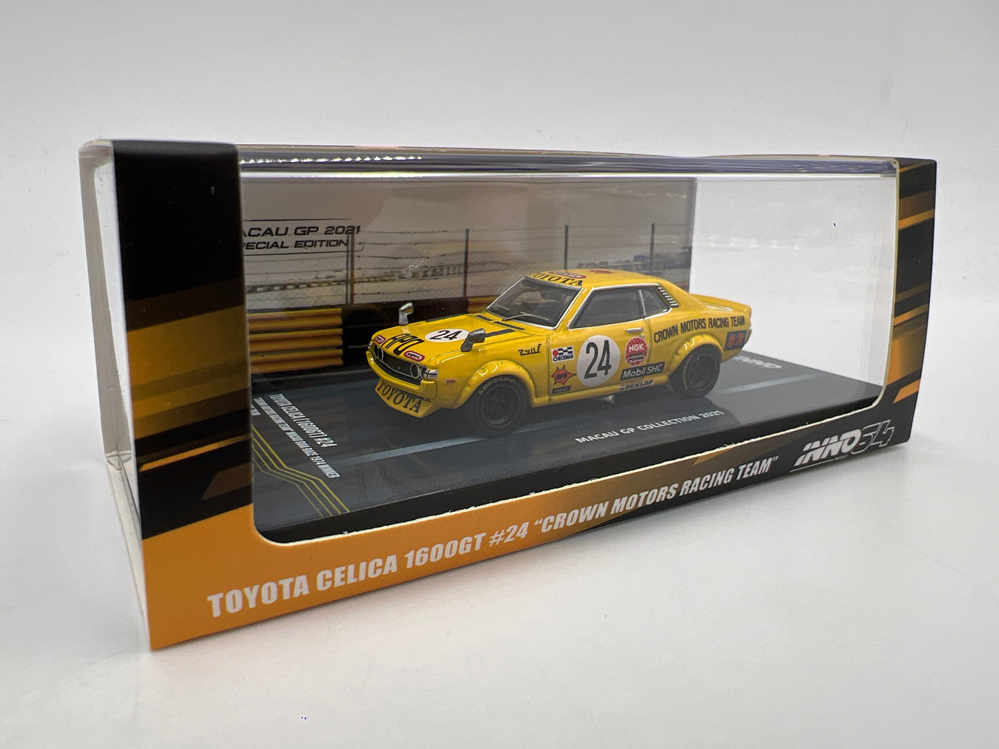 Inno64 1/64 Toyota Celica 1600GT Crown Motors Racing Team Macau GP Collection 2021 Yellow