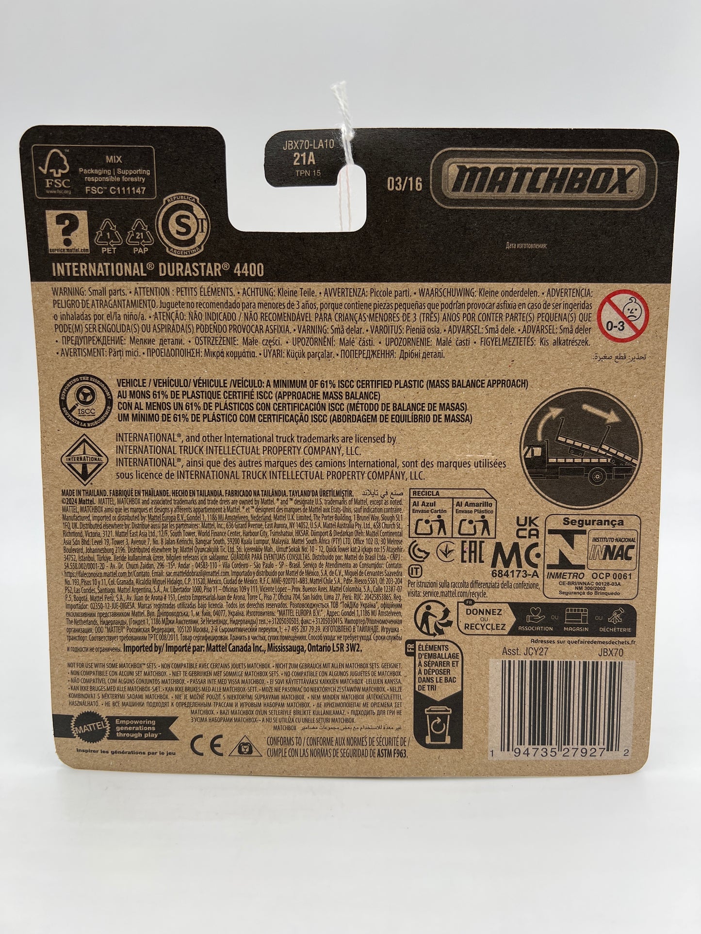 2025 Matchbox Working Rigs #3 International Durastar 4400 White 164F