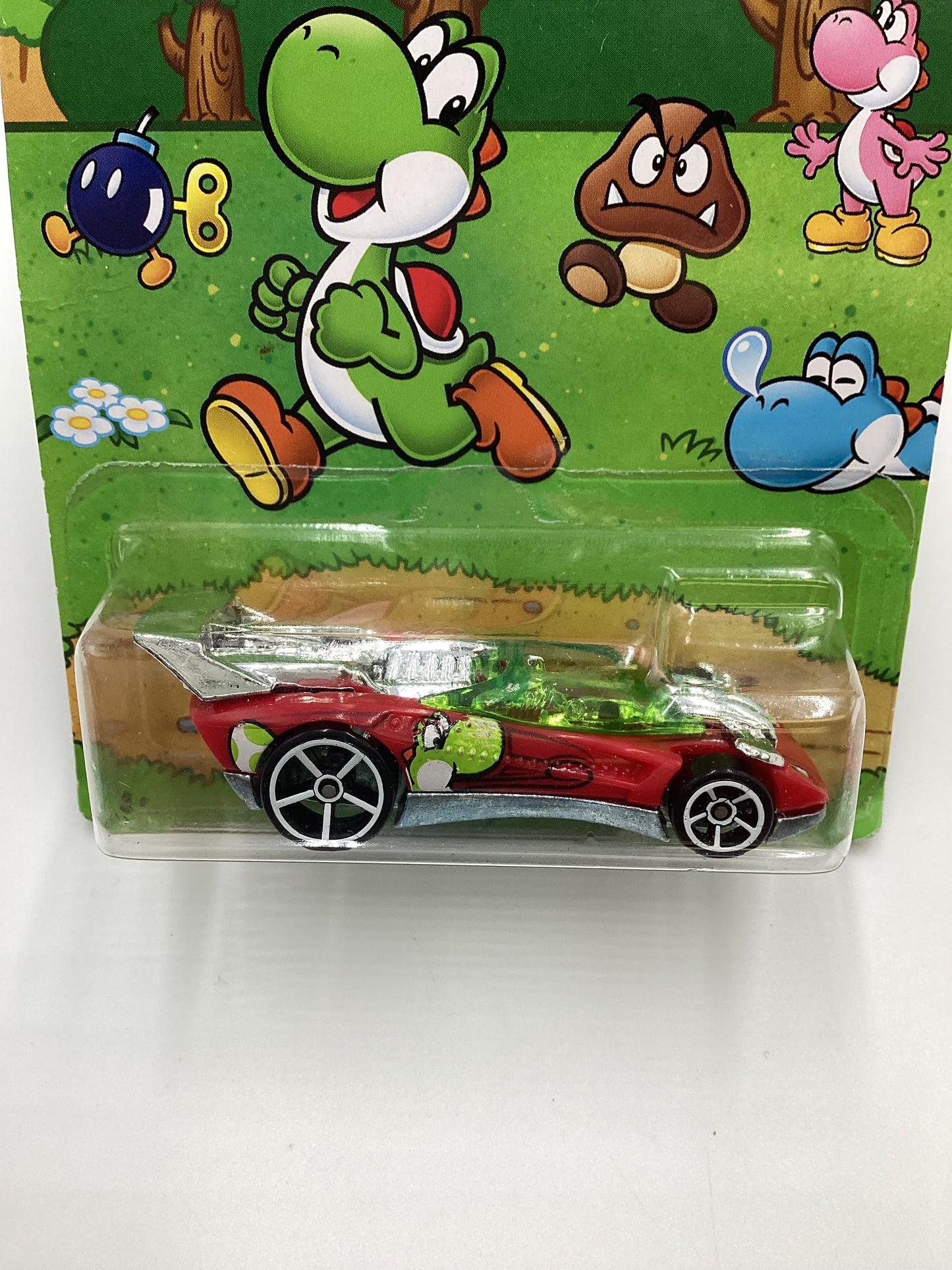 2016 Hot Wheels Super Mario #7 Flathead Fury Red Yoshi 157A