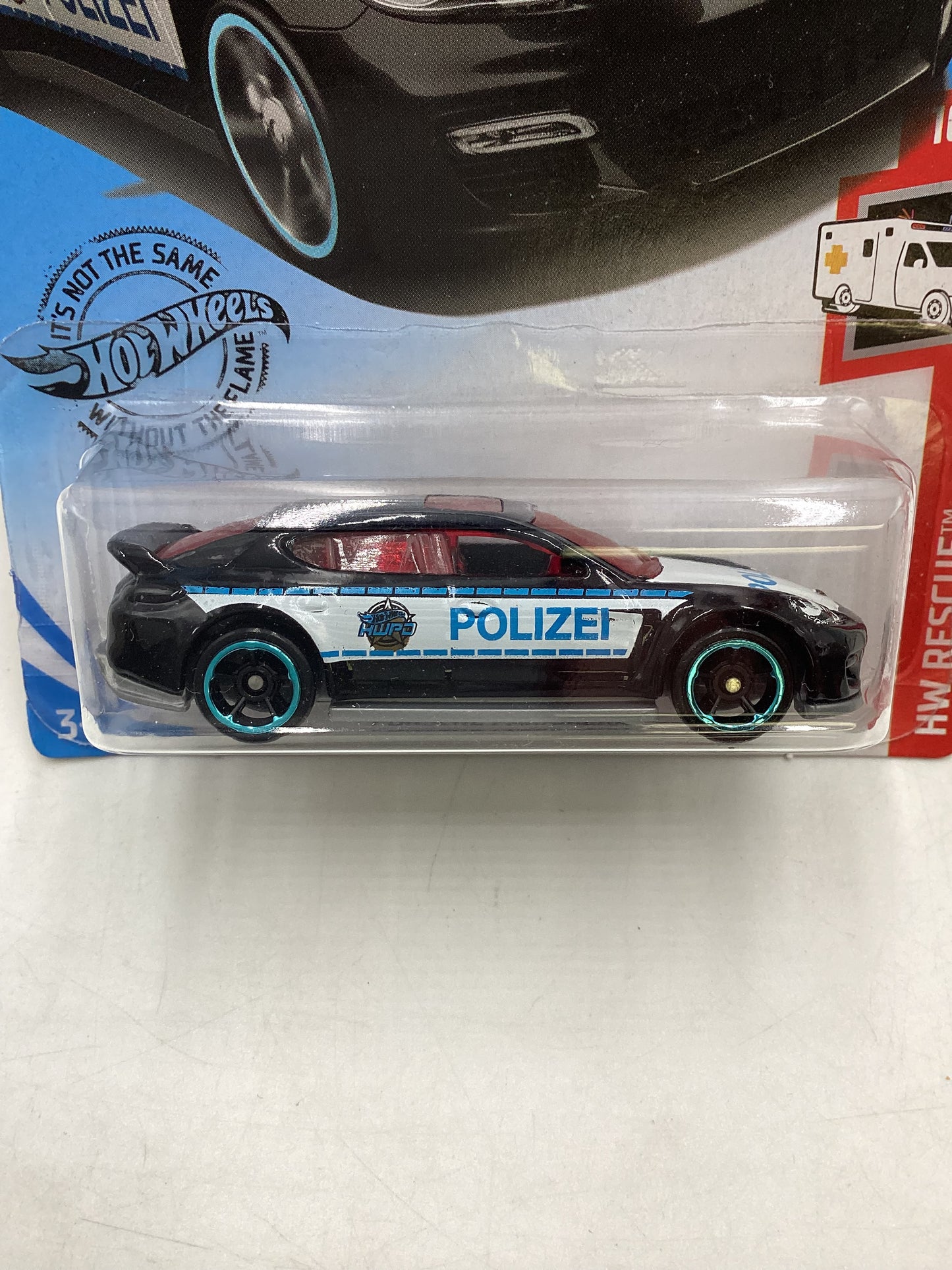 2019 Hot Wheels #100 Porsche Panamera Police Black 98F